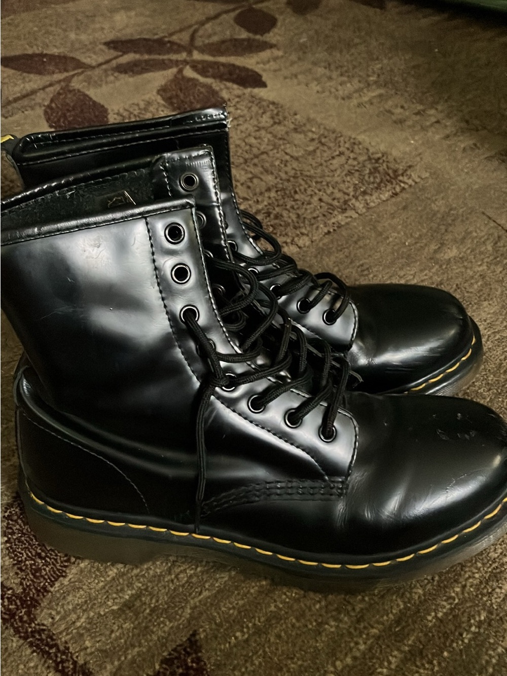 Women’s size 10 doc martens